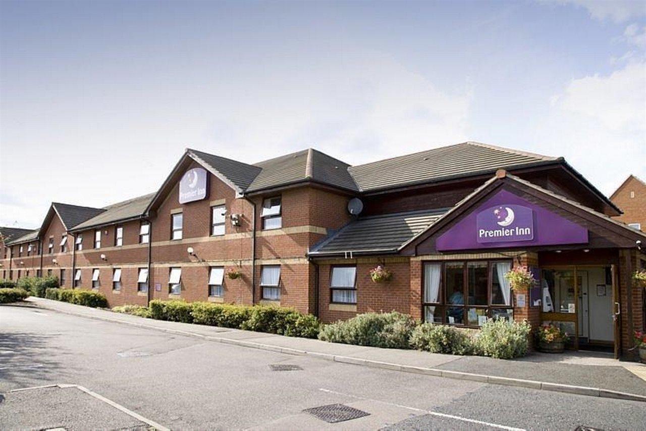 Premier Inn Thurrock East Grays Exterior foto